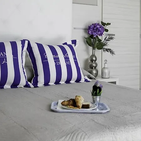 Vernel Hotel 3*