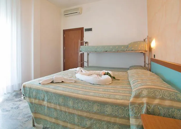Vernel Hotel