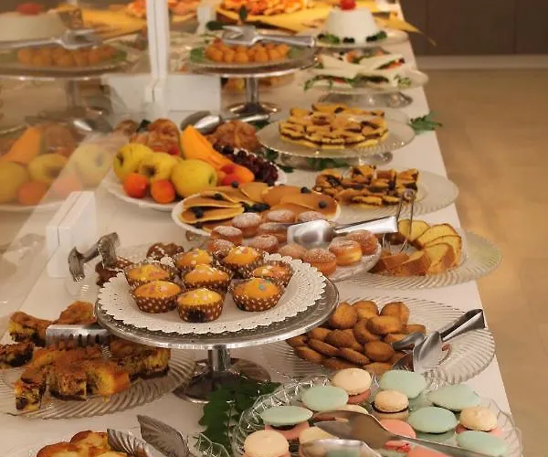 Vernel 3* רימיני